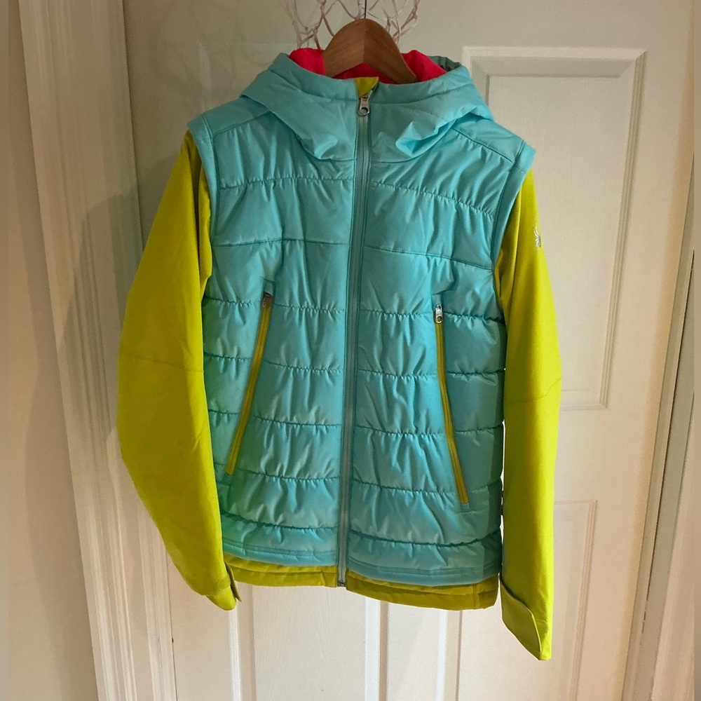Spyder women’s Moxie Ski-Snowboard Jacket. Size 6